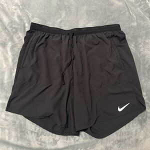 Men’s Nike Running Shorts w/ Liner